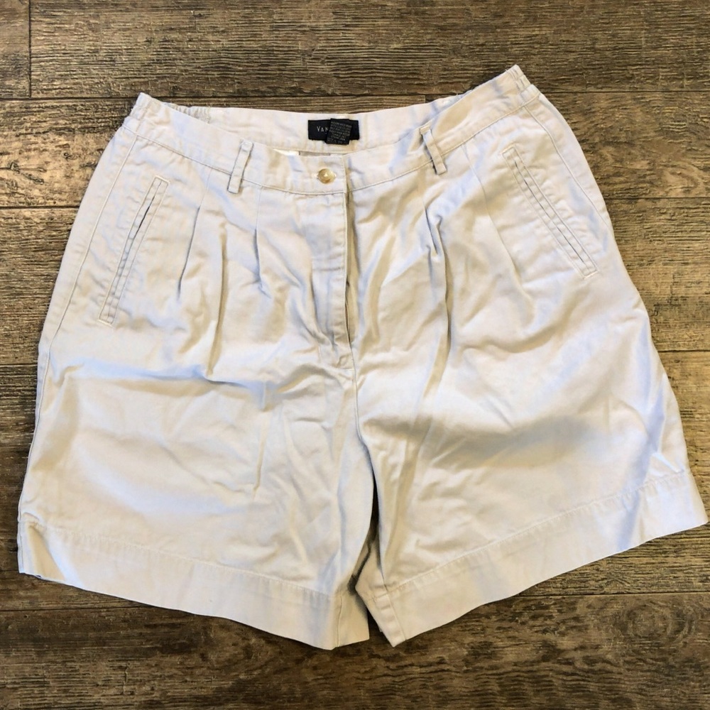 Van Heusen khaki shorts
